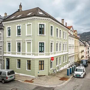 rosen-apartment.hotelsinbergen.net/